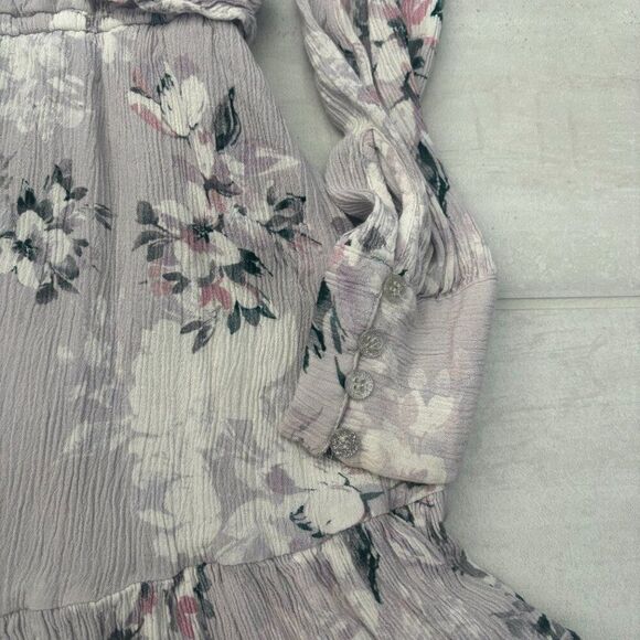 American Rag Floral Printed Ruffle Trim Wrap Dress Gray Mini Floral V-Neck Small - Picture 4 of 10